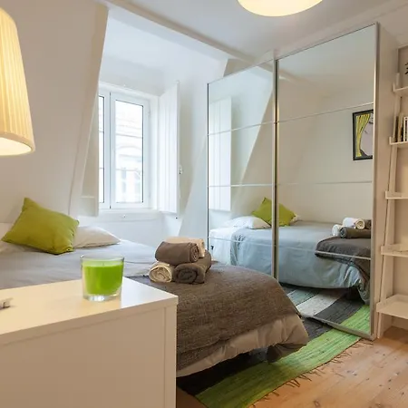 Apartment Cara Duplex Lissabon